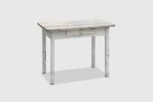 Lorton Table