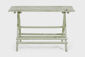Yankeyville Table