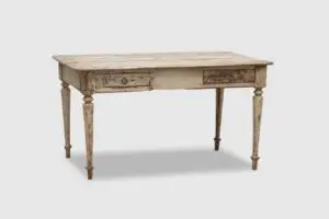 Haverhill Table