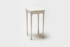 Canton Table