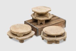 Valentine Round Wood Risers